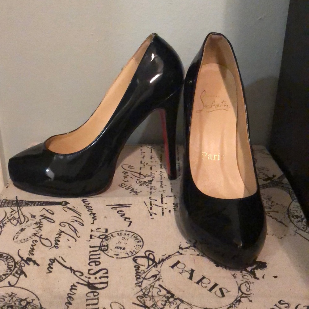 Christian Louboutin black heel